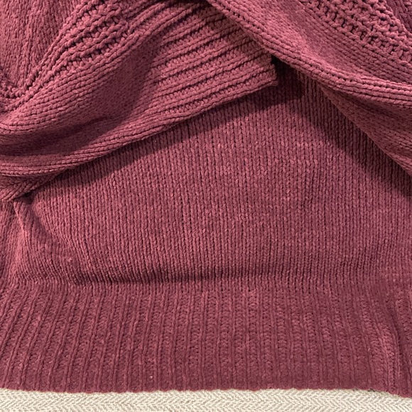 Express womens high neck soft sweater size large EUC! - Picture 5 of 11